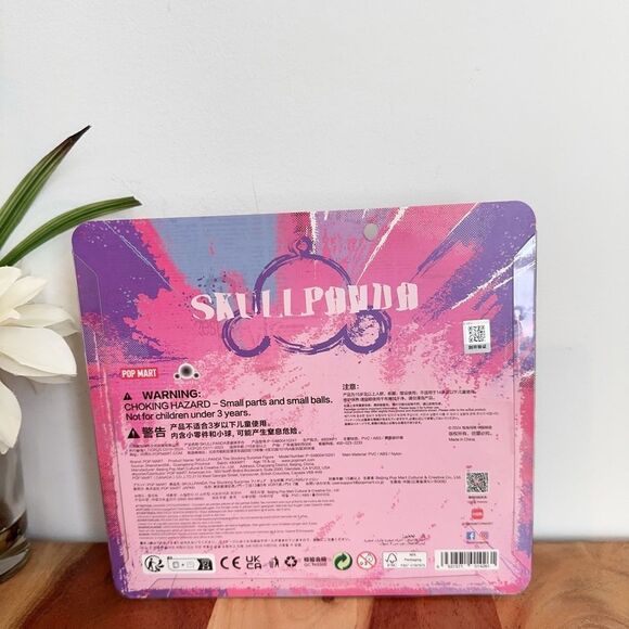 New Pop Mart SKULLPANDA‎ The Stocking Surprise Figure - Picture 7 of 7